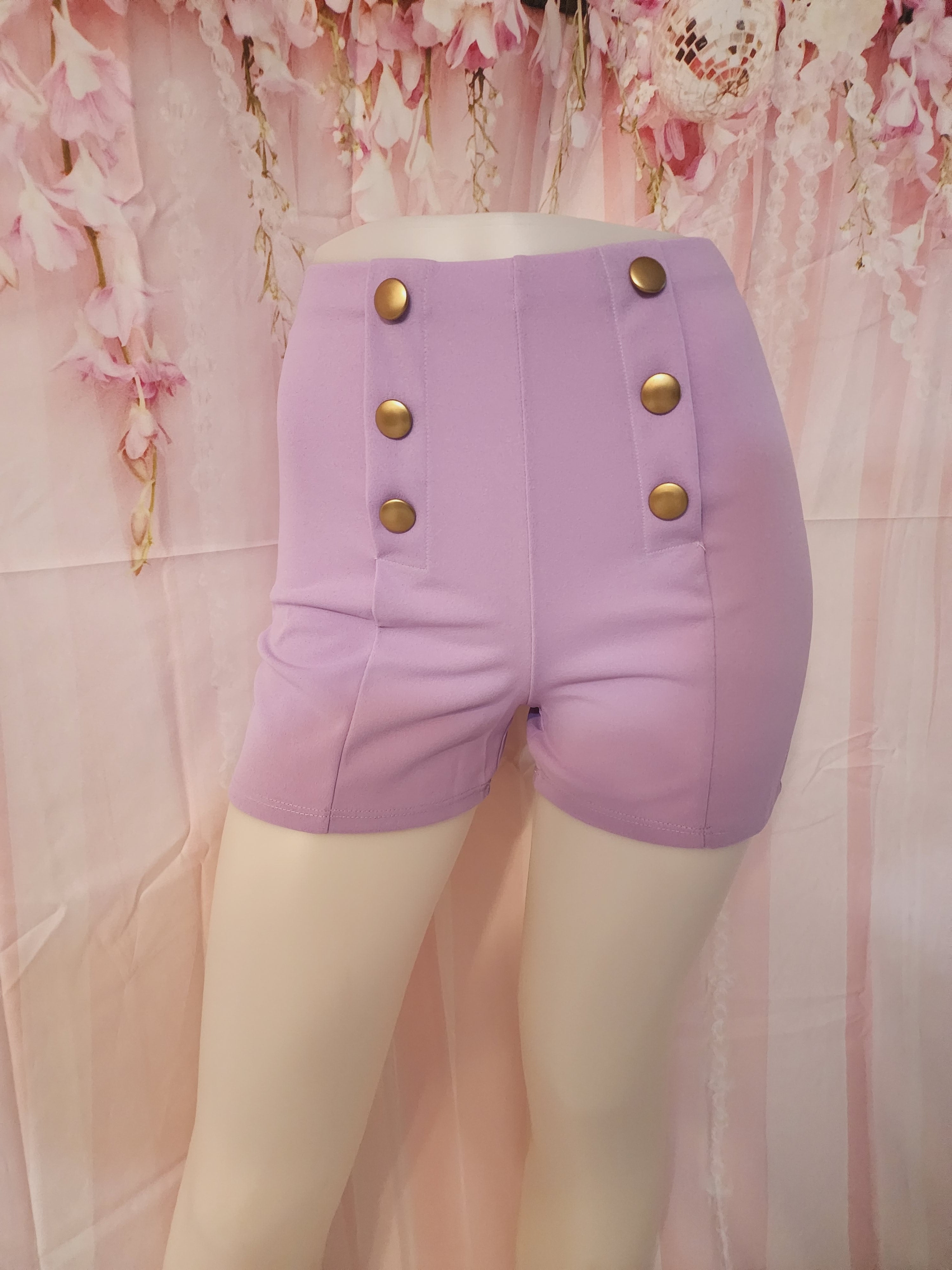 Pantalon Corto Botones
