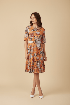 Vestido Midi Floral con Falda Plisada - GM Fashion Boutique