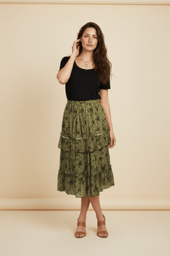 Vestido Midi Estampado en Capas con Manga Corta - GM Fashion Boutique