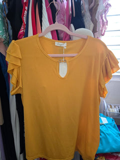 Blusa Manga y Adorno Dorado - GM Fashion Boutique