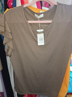 Blusa Manga y Adorno Dorado - GM Fashion Boutique