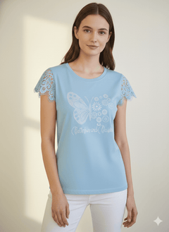 Camiseta Casual con Detalle de Encaje y Diseño de Mariposa - GM Fashion Boutique
