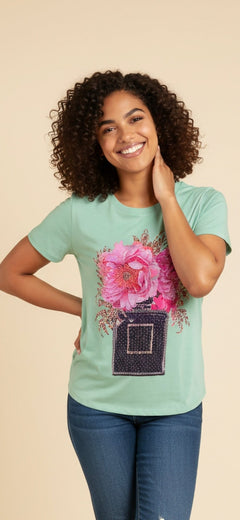Camiseta Floral con Ful Piedreria - GM Fashion Boutique