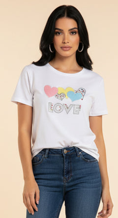 Camiseta LOVE con Corazones - GM Fashion Boutique