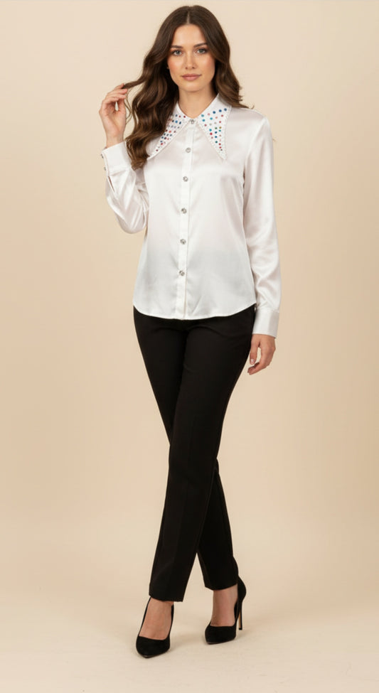 Blusa Elegante Satinada con Cuello Decorado - GM Fashion Boutique